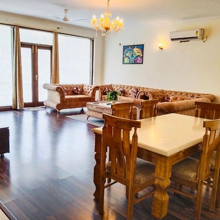 Fortune Home Service Apartment 2Bhk,E28 Saket 2A New Delhi Exterior foto