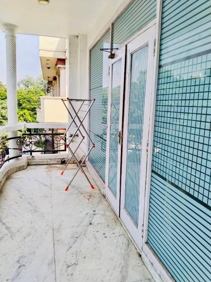 Fortune Home Service Apartment 2Bhk,E28 Saket 2A New Delhi Exterior foto