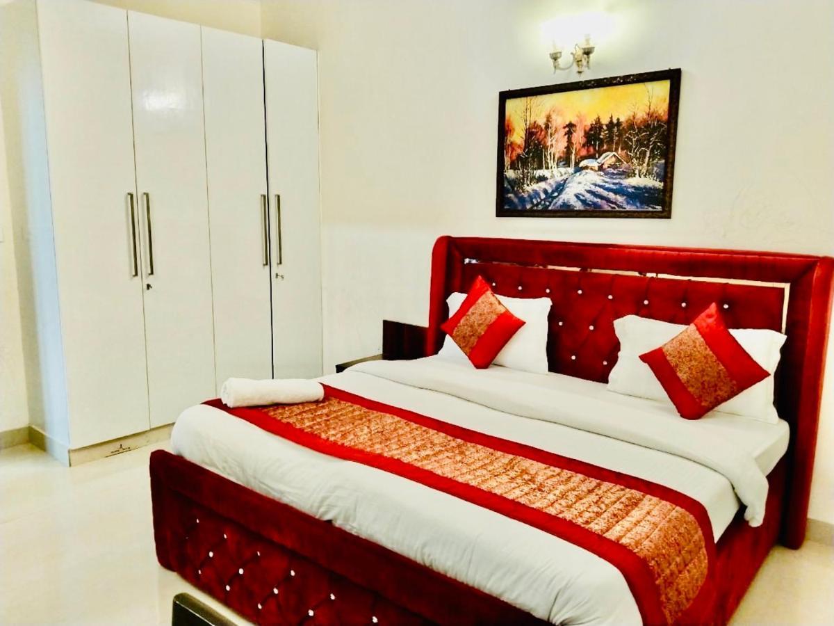 Fortune Home Service Apartment 2Bhk,E28 Saket 2A New Delhi Exterior foto